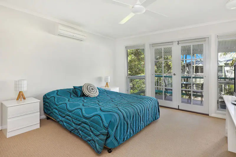 Queen Bedroom